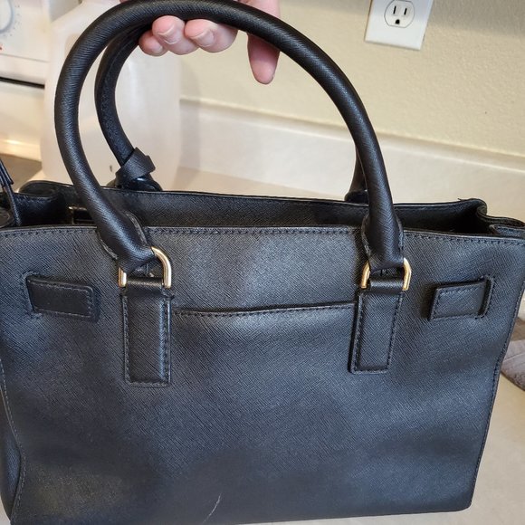 Michael Kors Dillon Saffiano Leather Black Handbag Purse - Picture 5 of 12